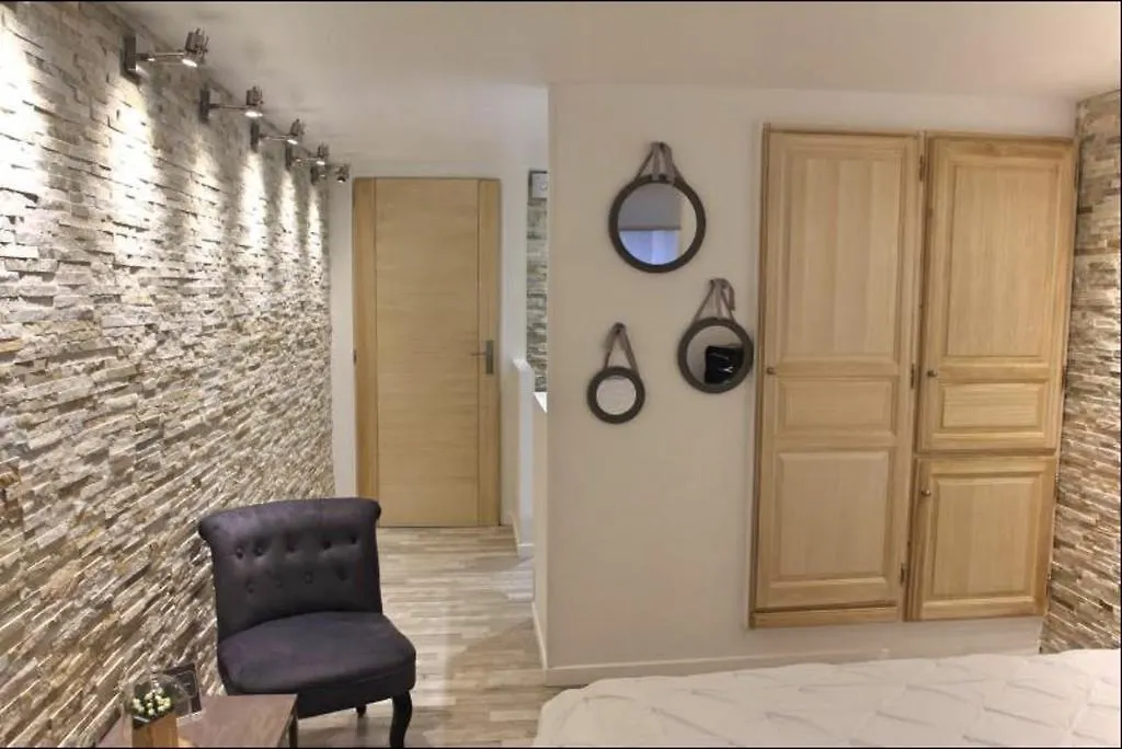 Marseille City Chambres&Appartements 3*,  France