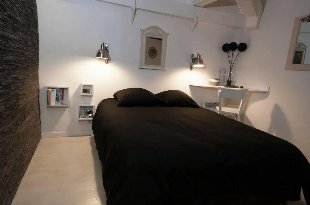 Marseille City Chambres&Appartements 3*,  France