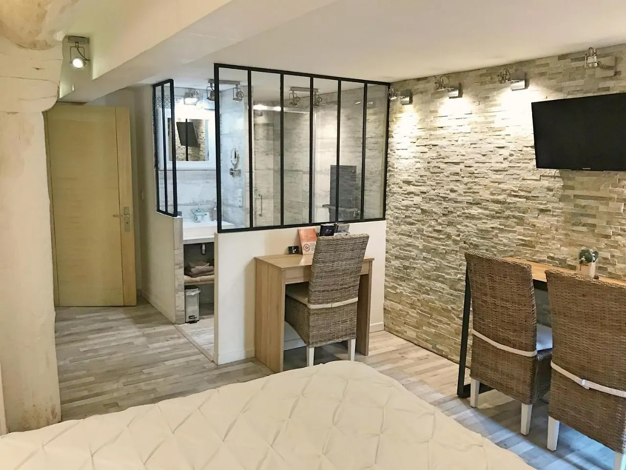 Marseille City Chambres&Appartements Guest house