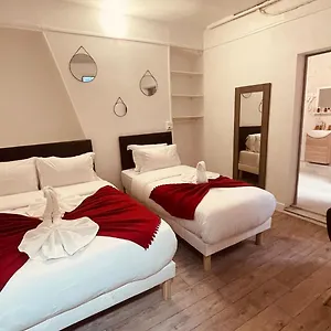  Hotel Louvain France