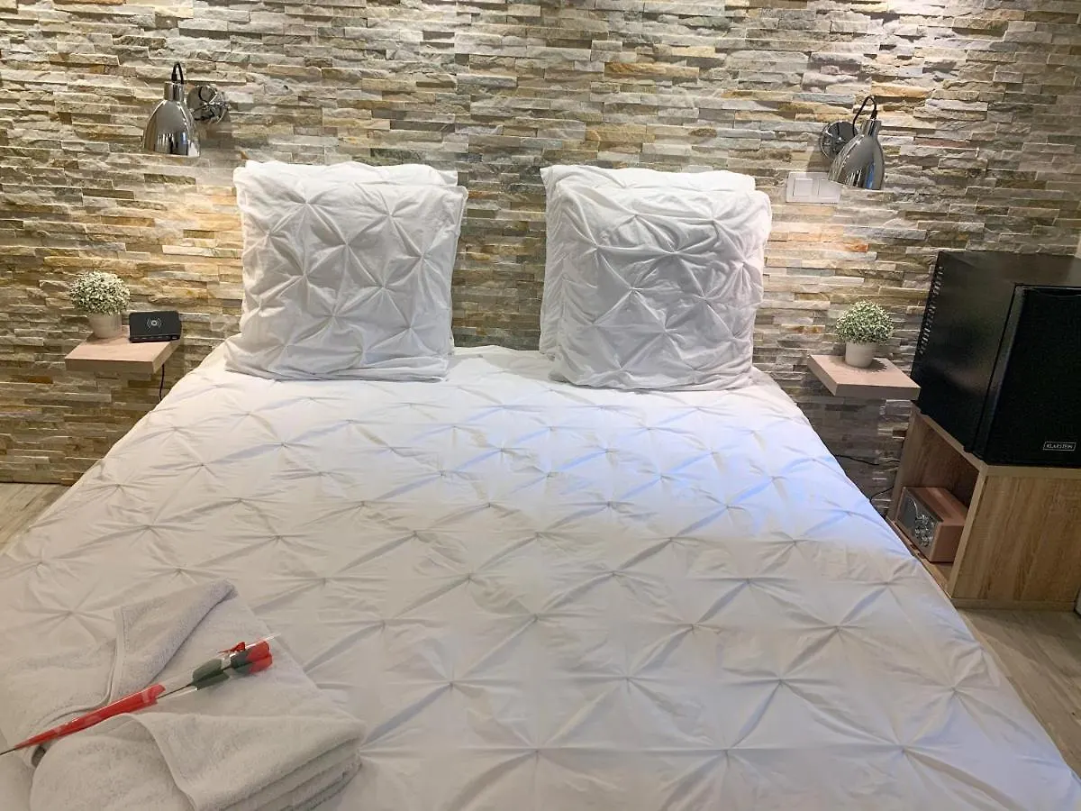 Marseille City Chambres&Appartements 3*,