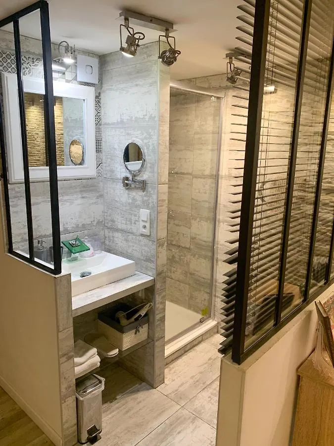 Marseille City Chambres&Appartements 3*,
